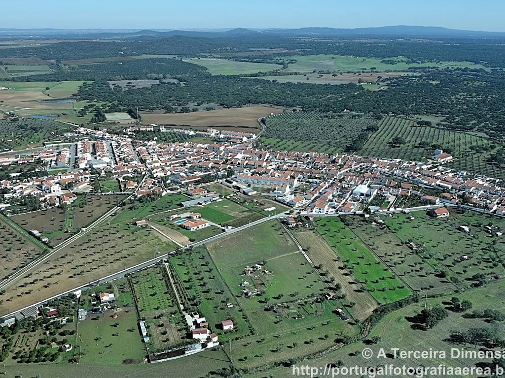 IGREJINHA - Lote de Terreno urbano com 182 m2 a 15 minutos de Évora - Image 10