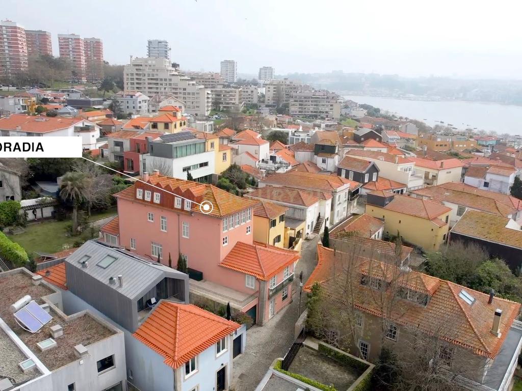 Moradia T3  remodelada- FOZ VELHA - Image 51