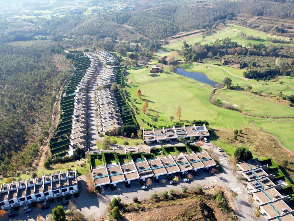 Moradia T4 c/ Piscina - Vale Pisão Nature Resort - Golfe - Image 7
