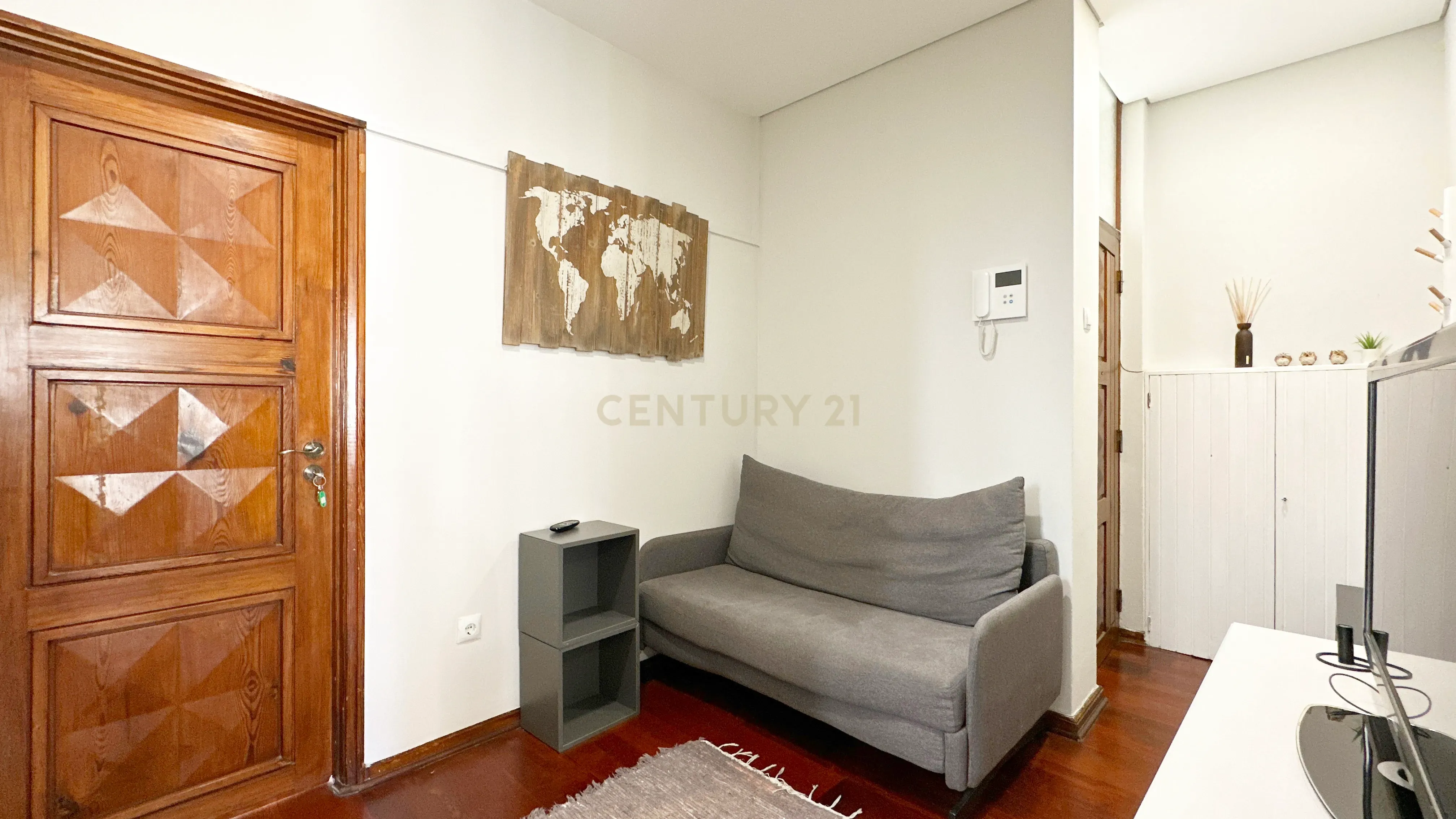 T2 MOBILIADO E EQUIPADO- JUNTO A ESTAÇÃO SÃO BENTO - Image 6