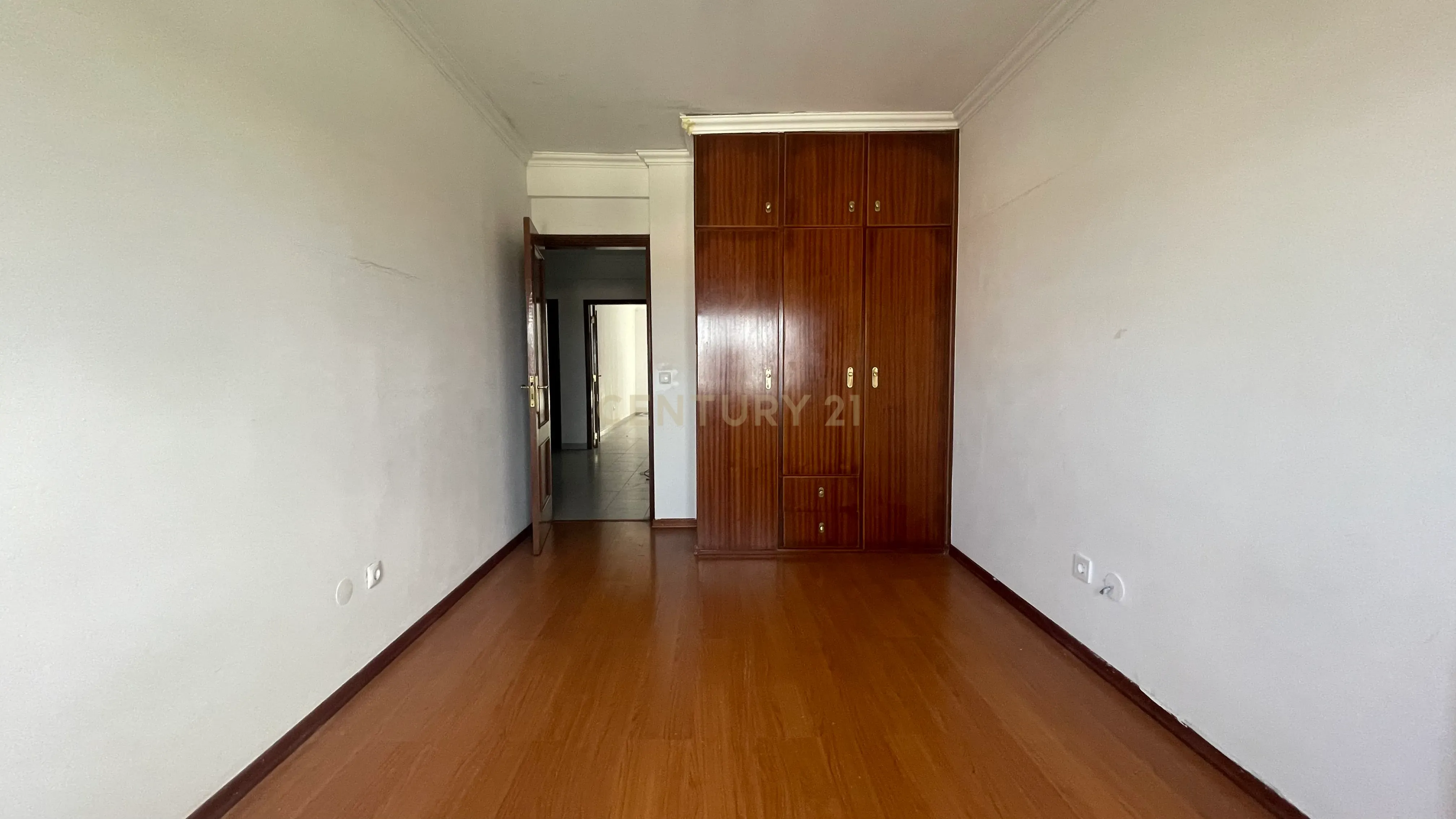 Apartamento T2 com Varanda, em Aires, Palmela - Image 10