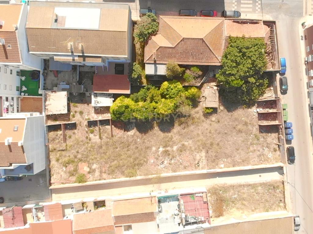 Terreno com viabilidade de construção para vários Prédios Residenciais - Image 13