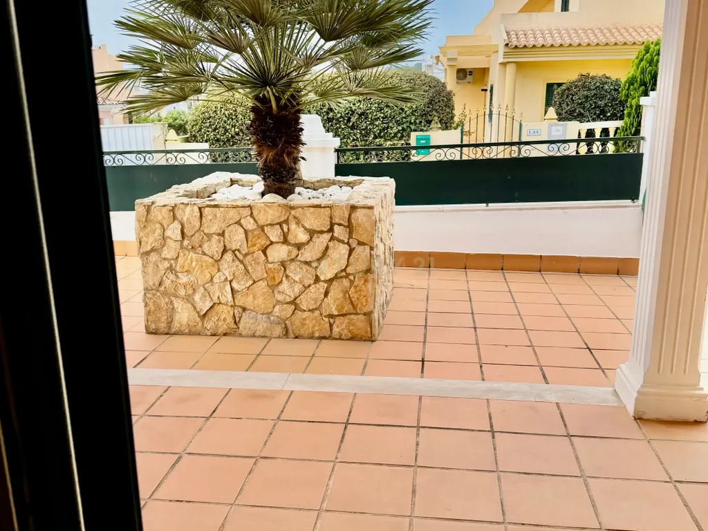 Moradia isolada com vista mar - Vale do Olival - Image 66