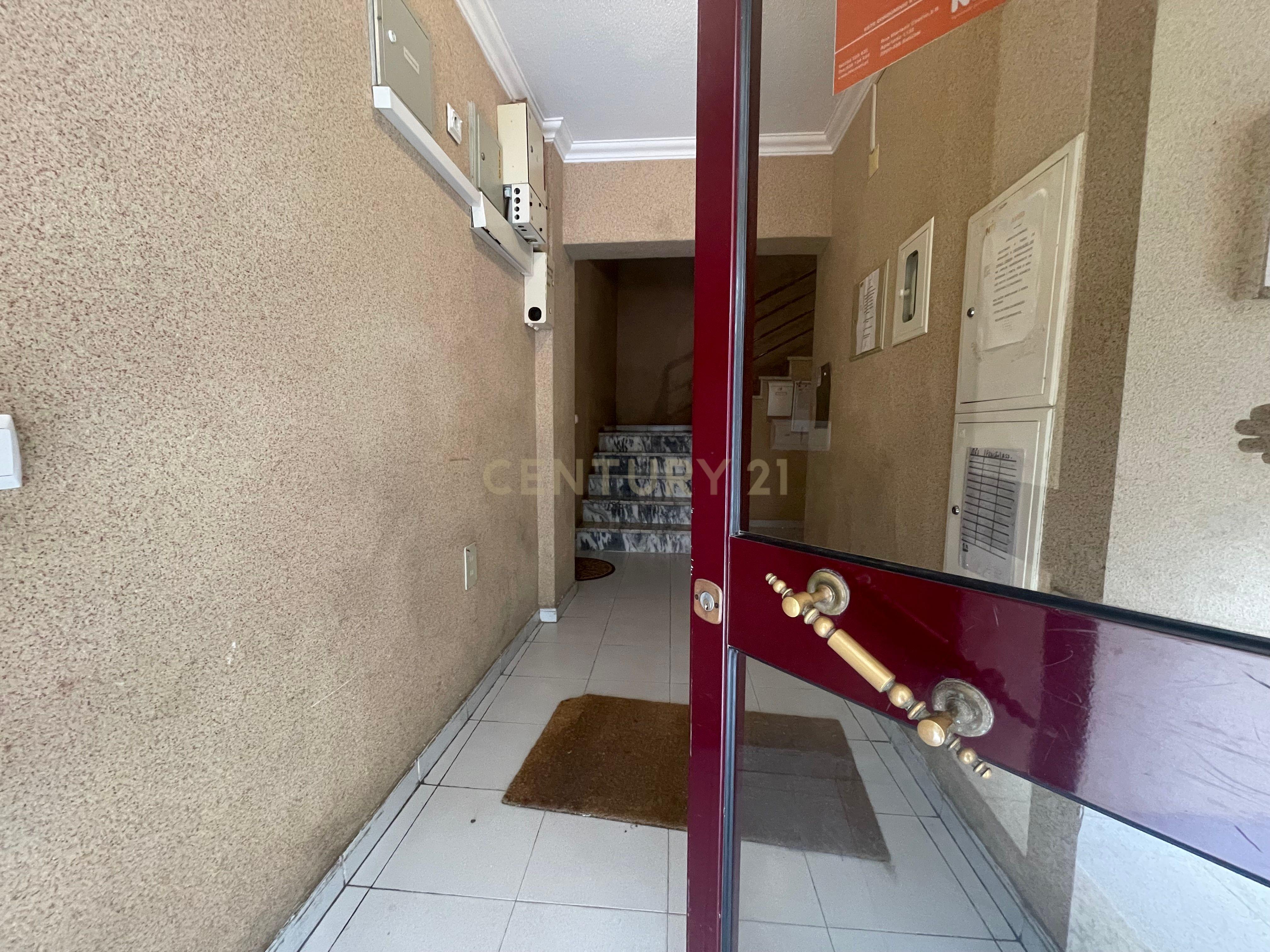 Apartamento T2 com Varanda, em Aires, Palmela - Image 20