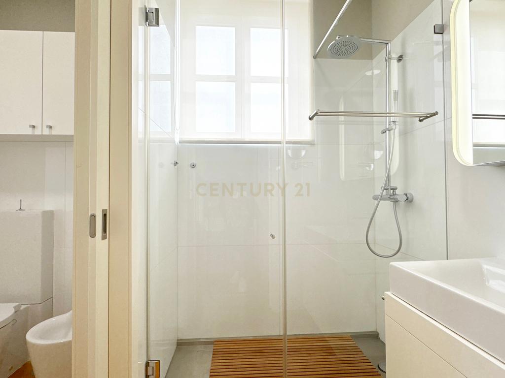 Moradia T3  remodelada- FOZ VELHA - Image 18