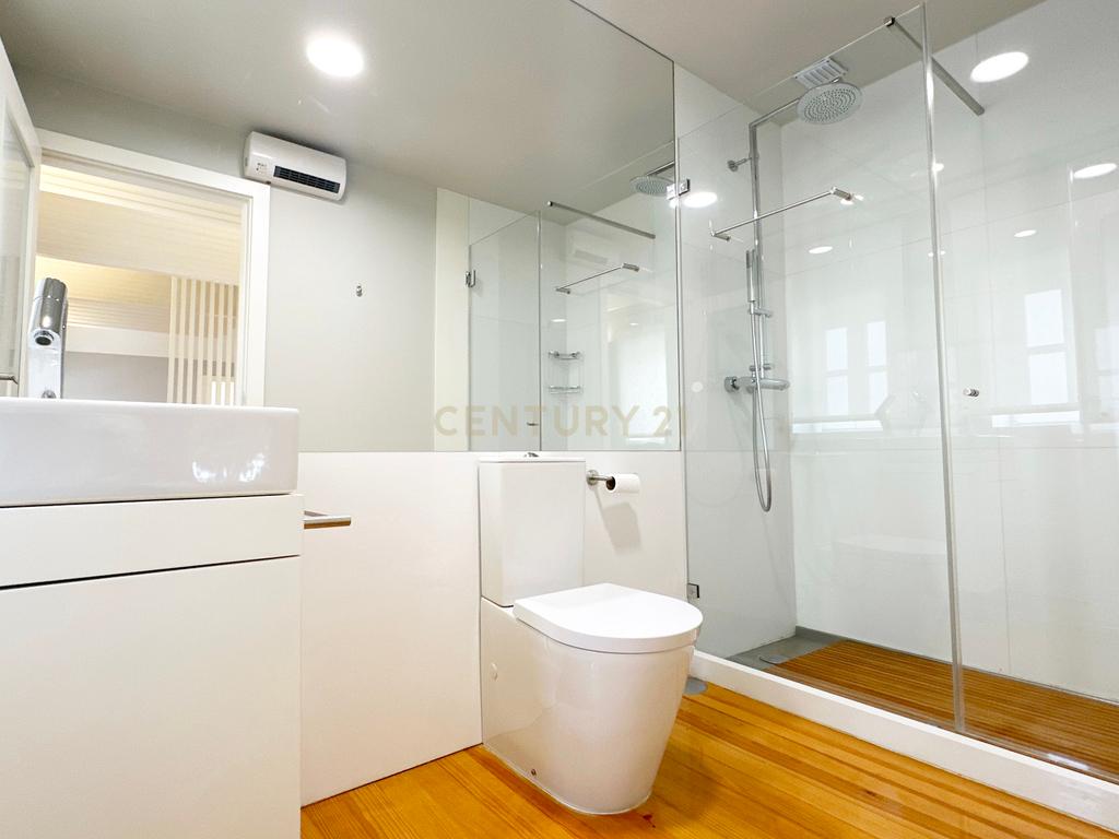 Moradia T3  remodelada- FOZ VELHA - Image 37
