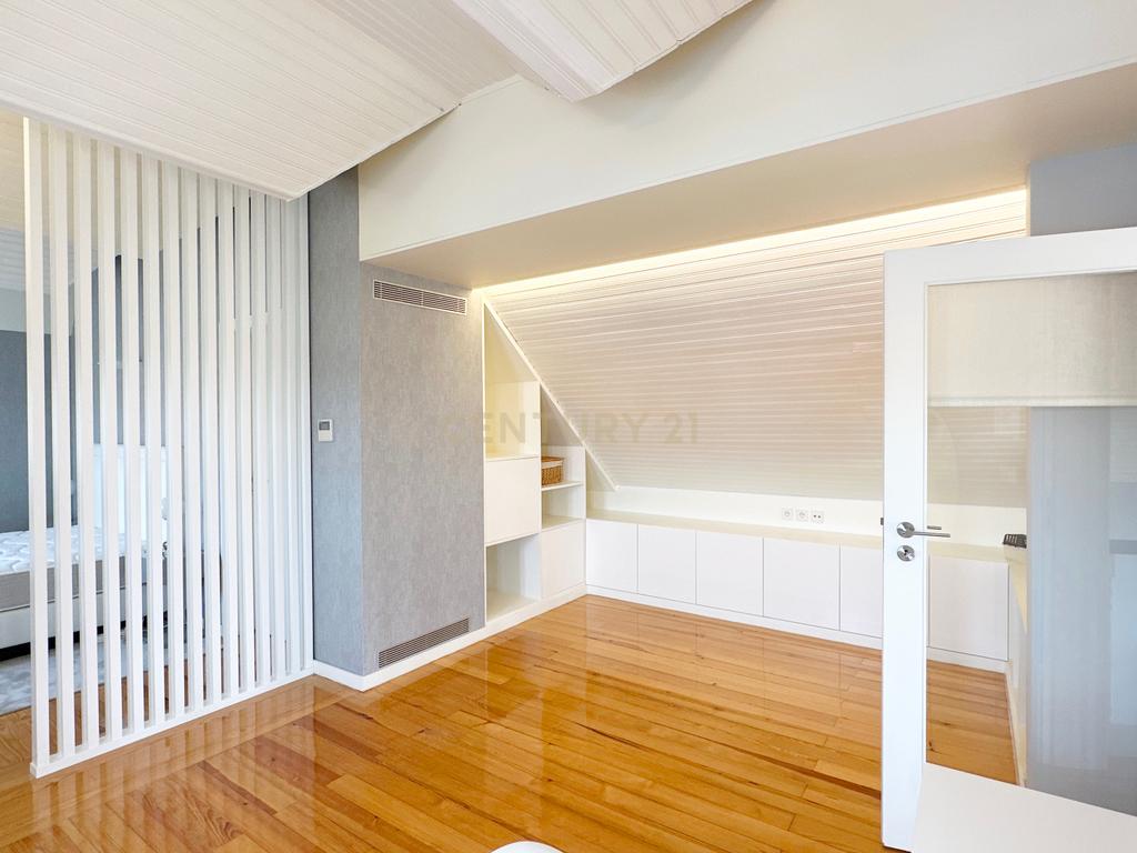 Moradia T3  remodelada- FOZ VELHA - Image 32