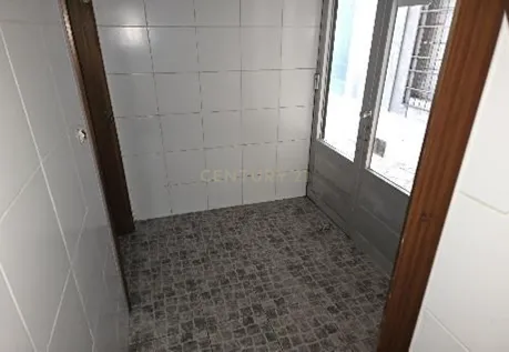 Oportunidade Única no Lumiar, Lisboa – Loja Comercial - Image 3