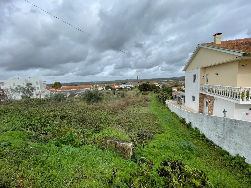 Terreno com viabilidade de construção | TAVEIRO - Image 3