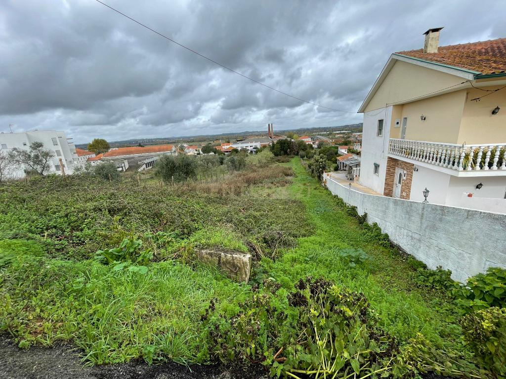 Terreno com viabilidade de construção | TAVEIRO - Image 2