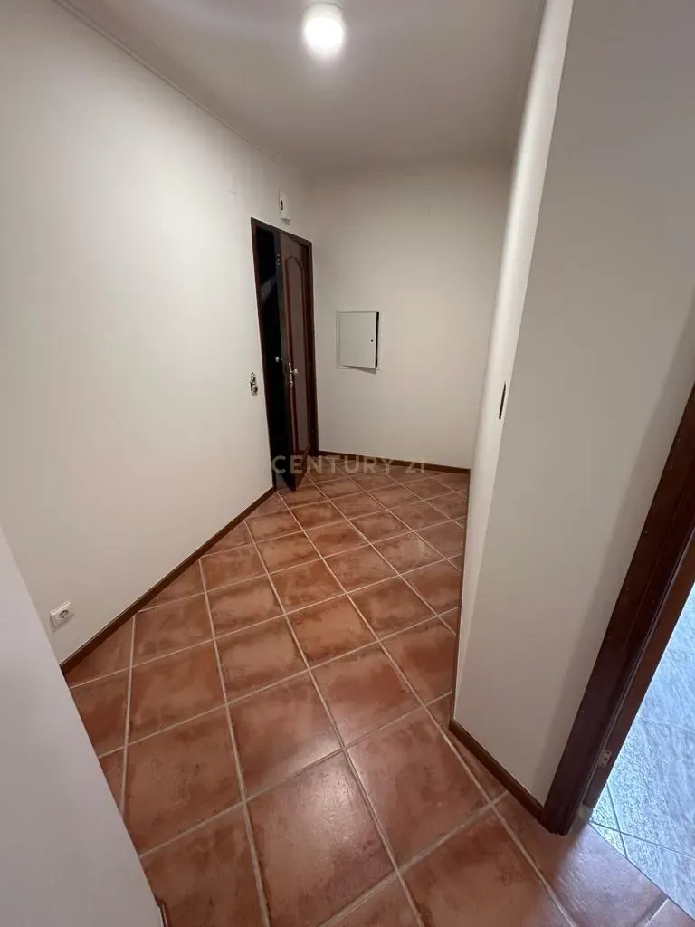 Apartamento T3 São João da Madeira - Image 14