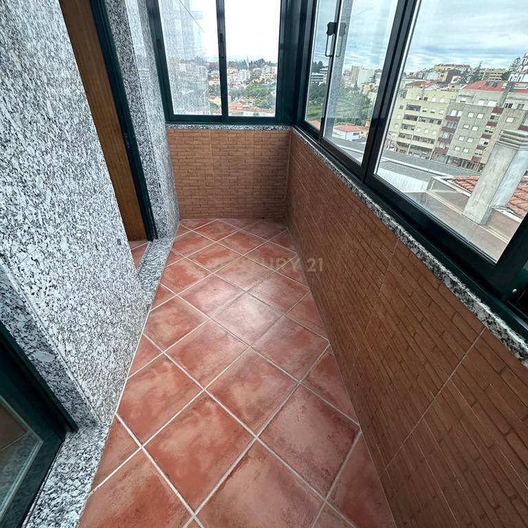Apartamento T3 São João da Madeira - Image 8