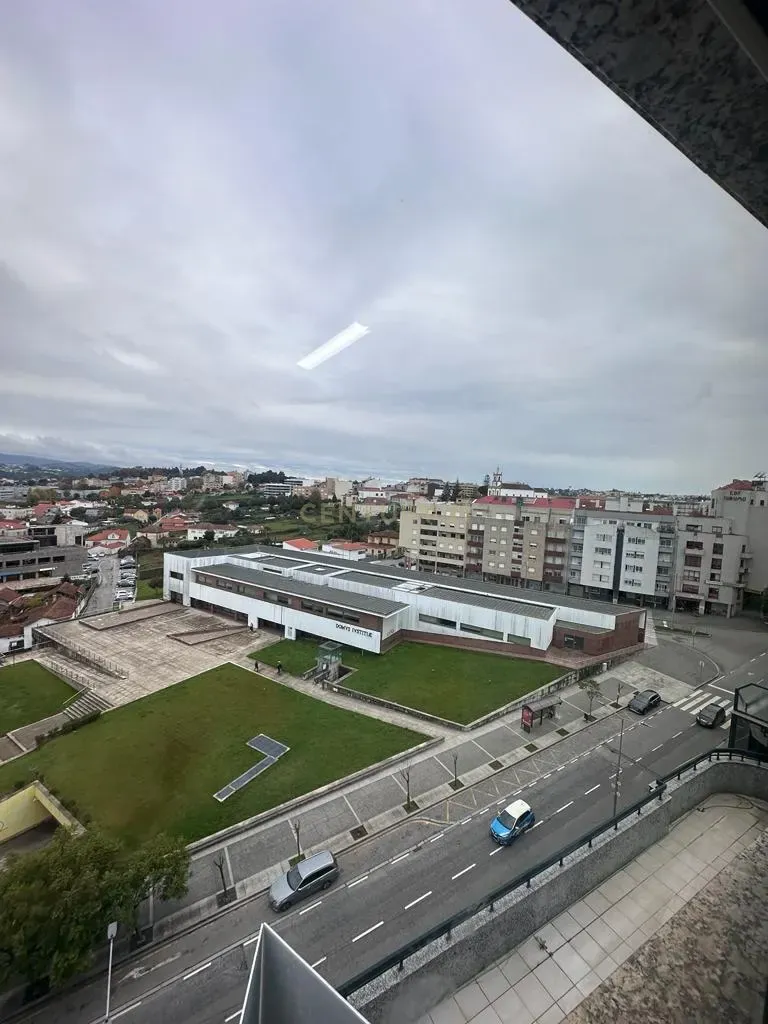 Apartamento T3 São João da Madeira - Image 1