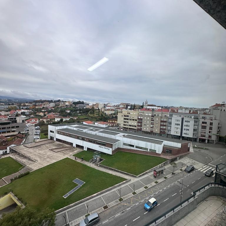 Apartamento T3 São João da Madeira - Image 1