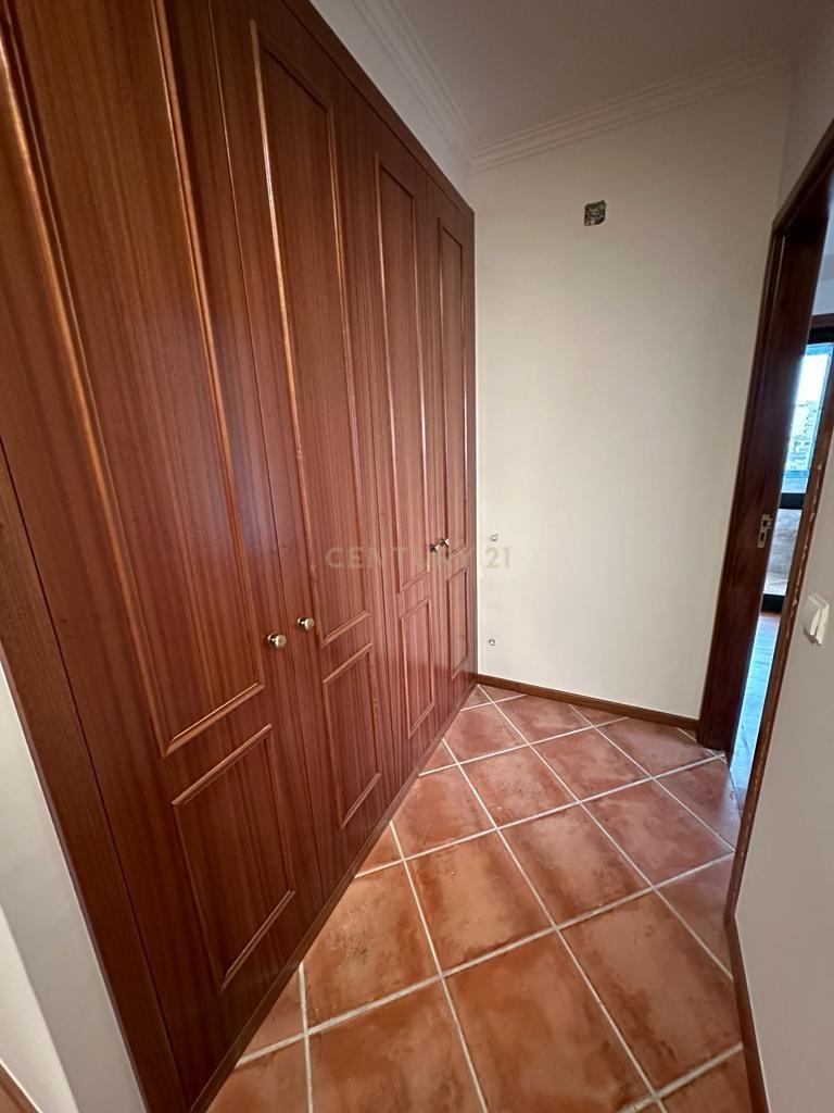 Apartamento T3 São João da Madeira - Image 10