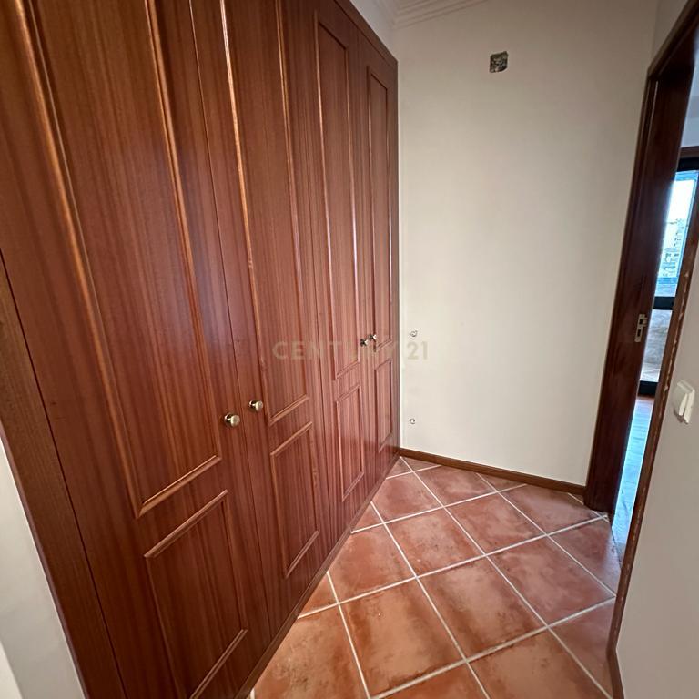Apartamento T3 São João da Madeira - Image 10