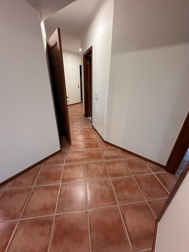 Apartamento T3 São João da Madeira - Image 15