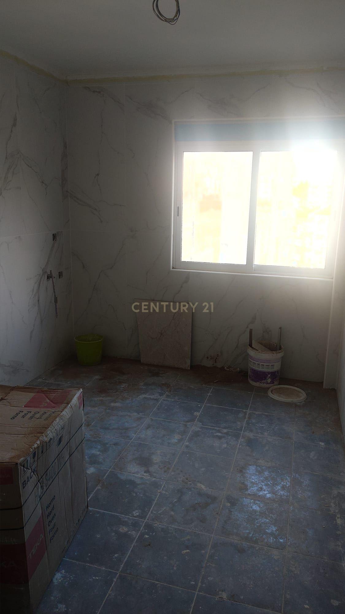 Renovação Exclusiva: Apartamento de 3 Assoalhadas Próximo ao Bairro Afonso Costa em Setúbal - Image 19