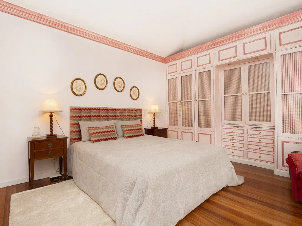 Moradia T5 na Quinta da Marinha, Cascais - Image 29