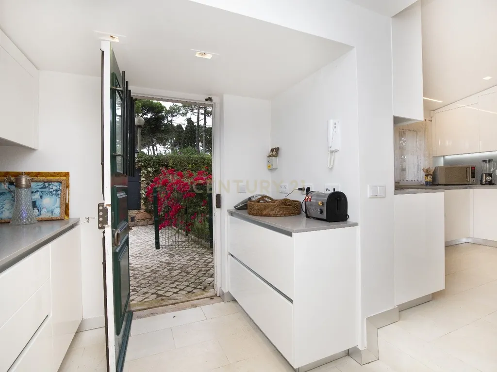 Moradia T5 na Quinta da Marinha, Cascais - Image 35