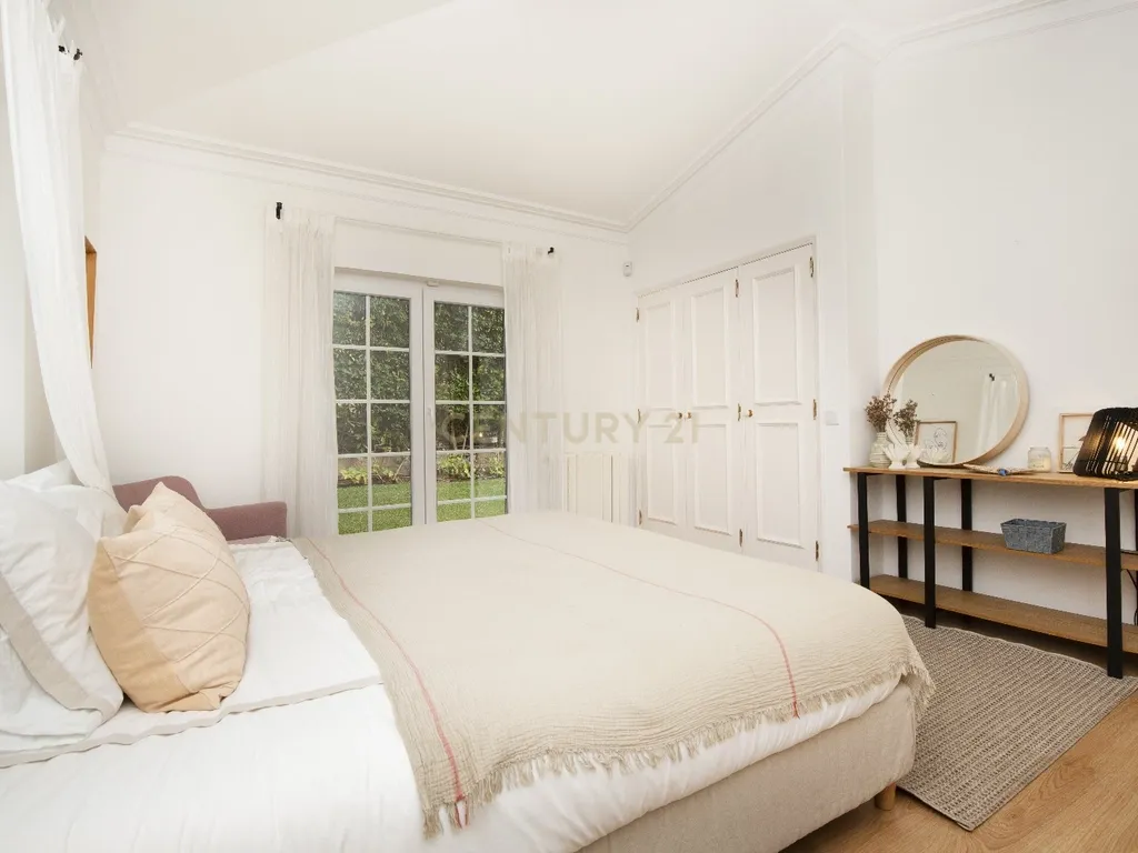 Moradia T5 na Quinta da Marinha, Cascais - Image 22