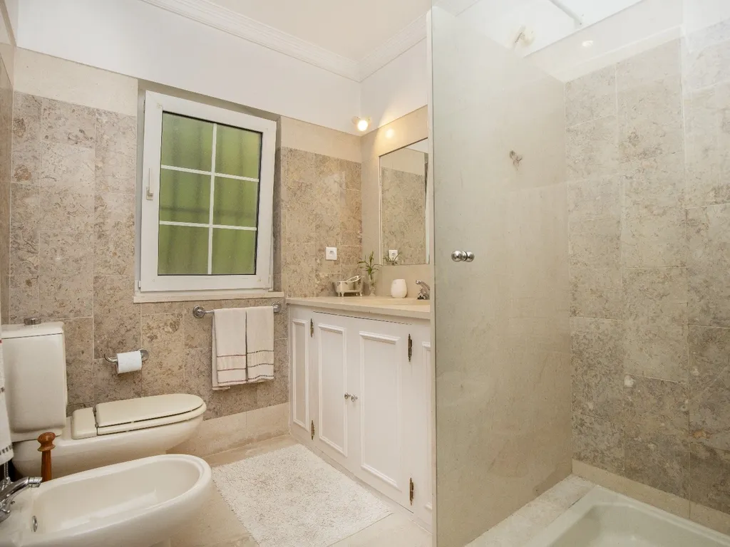 Moradia T5 na Quinta da Marinha, Cascais - Image 32