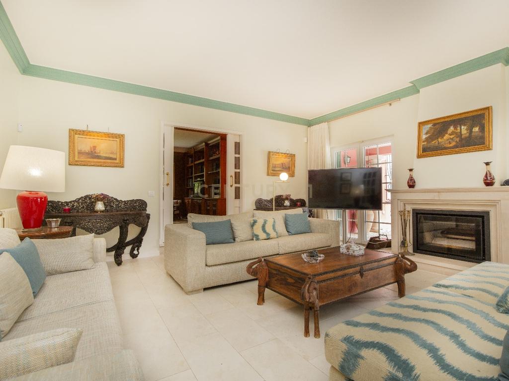 Moradia T5 na Quinta da Marinha, Cascais - Image 14