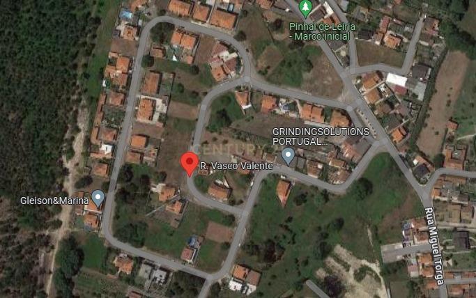 Terreno urbano nas Gaeiras Marinha Grande - Image 4