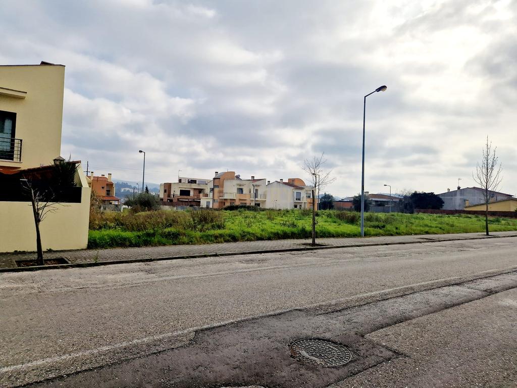Lote para moradia em Banda|| Pombal - Image 5