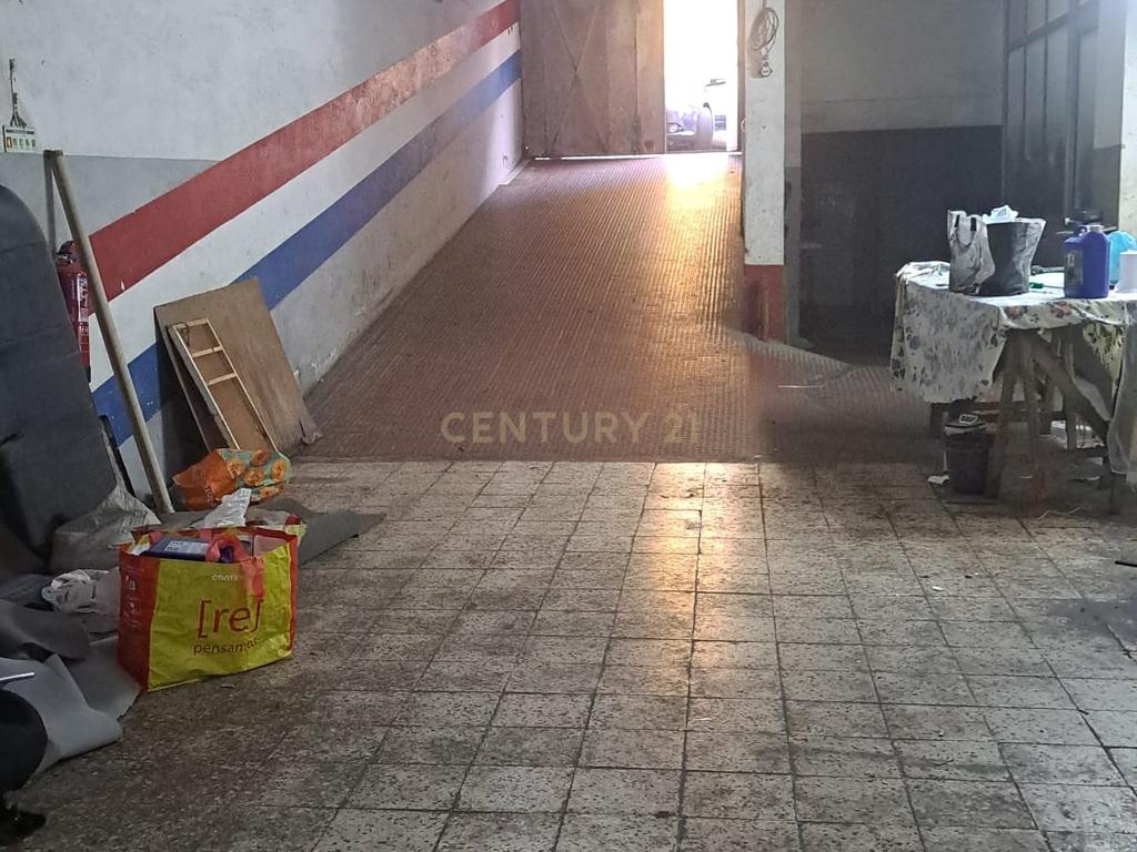 Armazem para venda com 400m2 ,em Queluz - Image 13