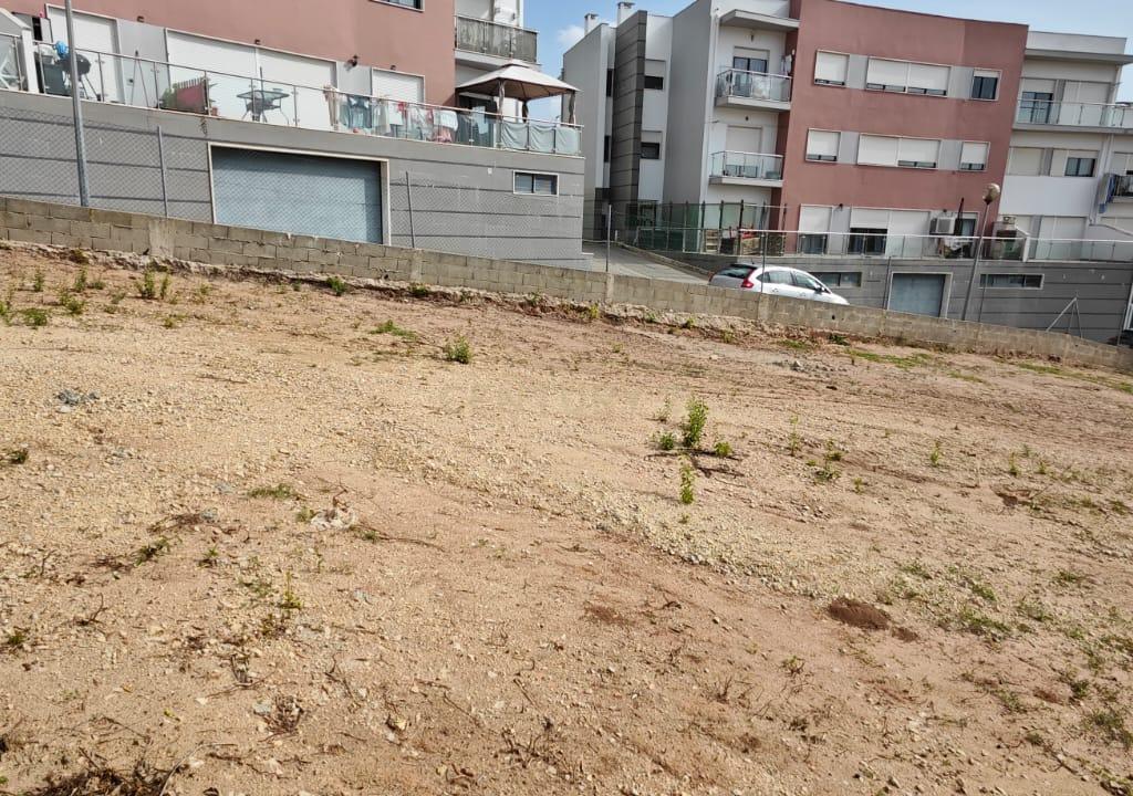 Terreno urbano - Image 3