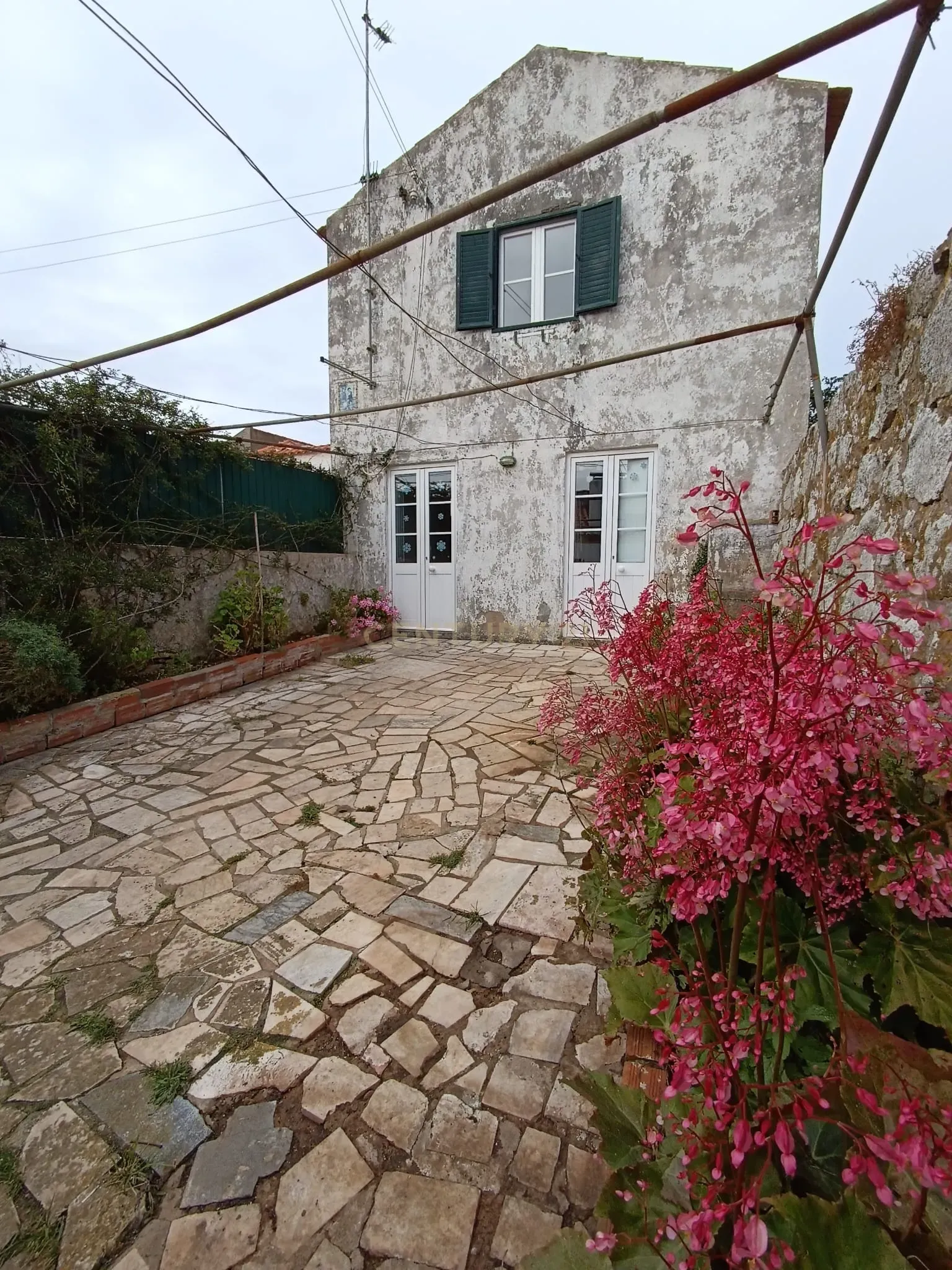 Ulgueira, Colares/Sintra - Moradia T2 Vista Mar, para Remodelar - Image 29