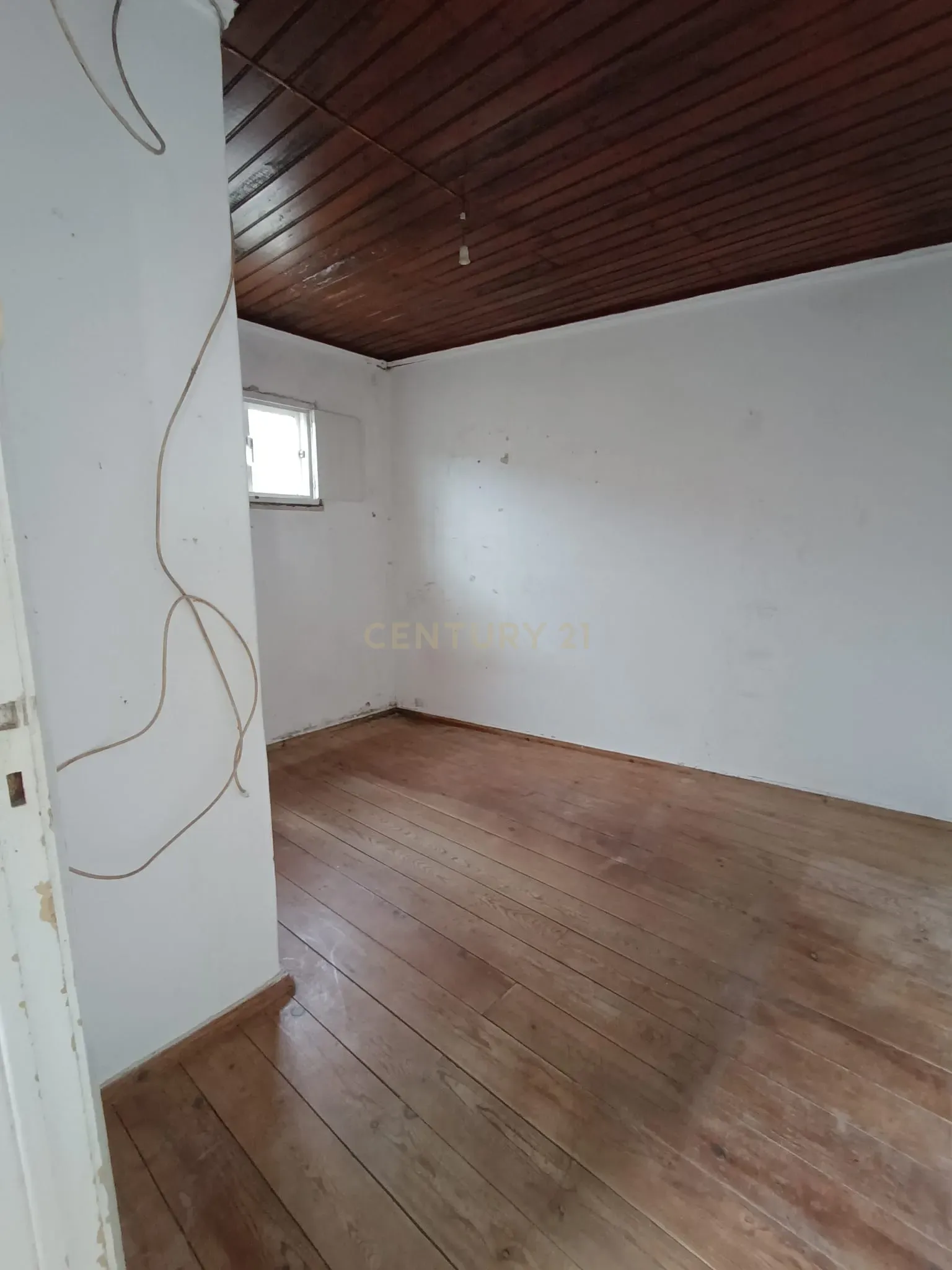 Ulgueira, Colares/Sintra - Moradia T2 Vista Mar, para Remodelar - Image 23