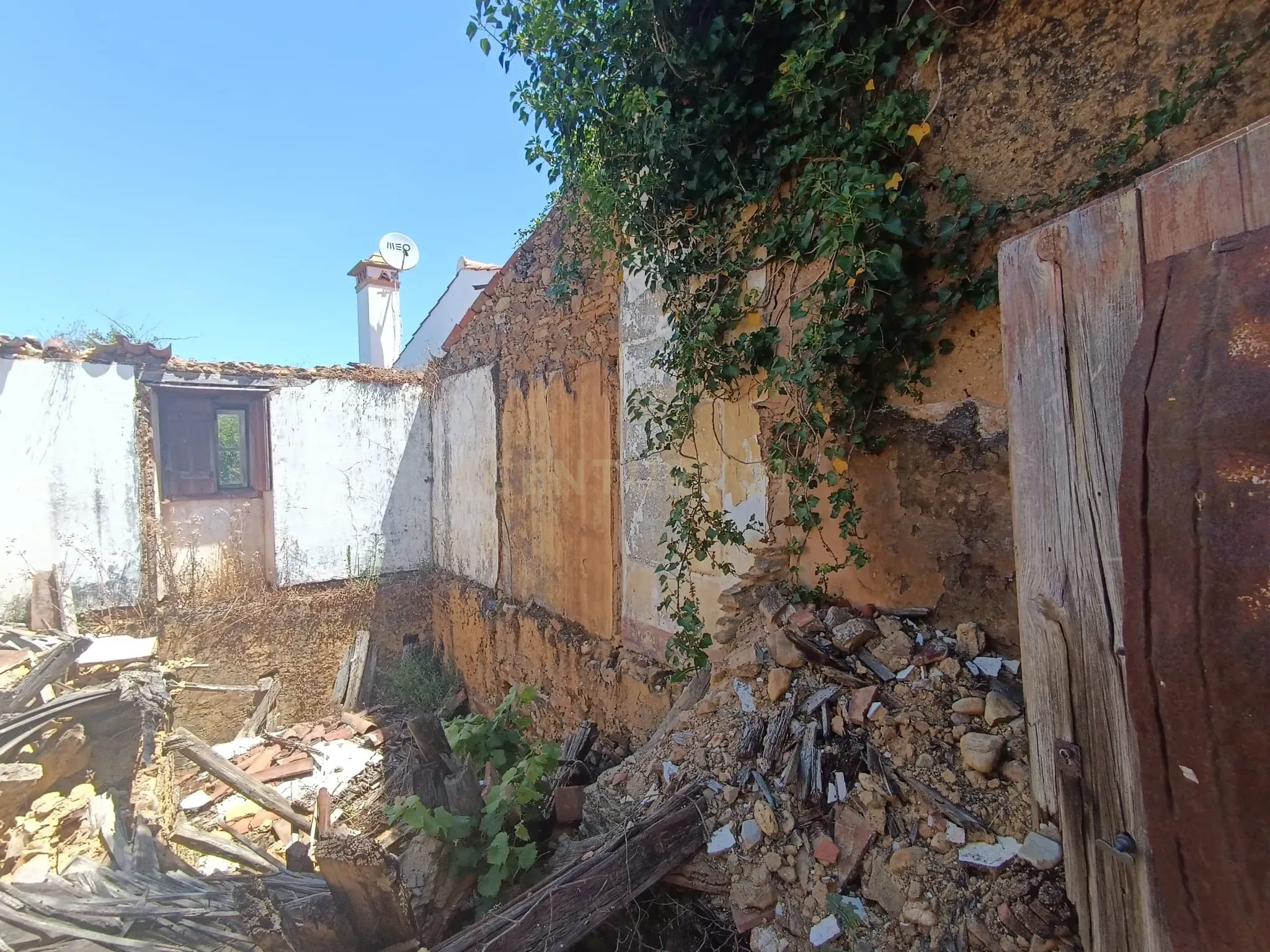 Magníficos terrenos com vista para o Rio Zêzere e a Albufeira de Castelo de Bode - DESCIDA DE PREÇO - Image 28