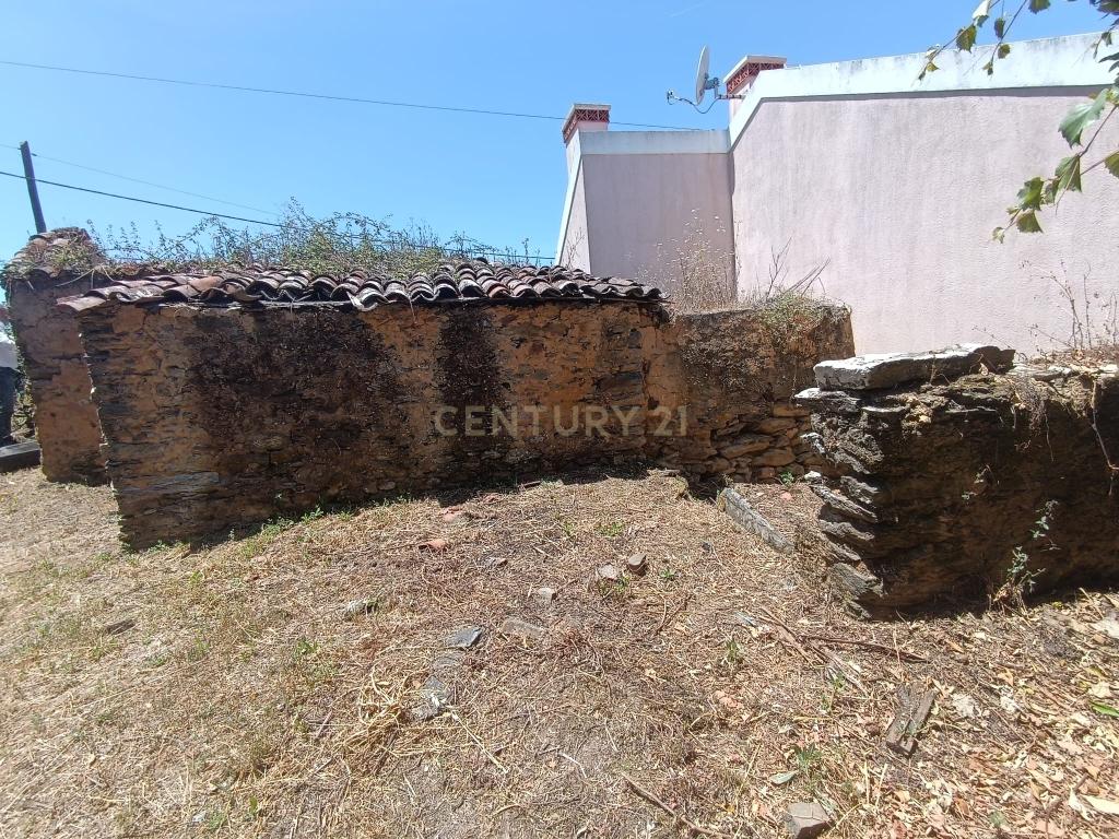 Magníficos terrenos com vista para o Rio Zêzere e a Albufeira de Castelo de Bode - DESCIDA DE PREÇO - Image 35