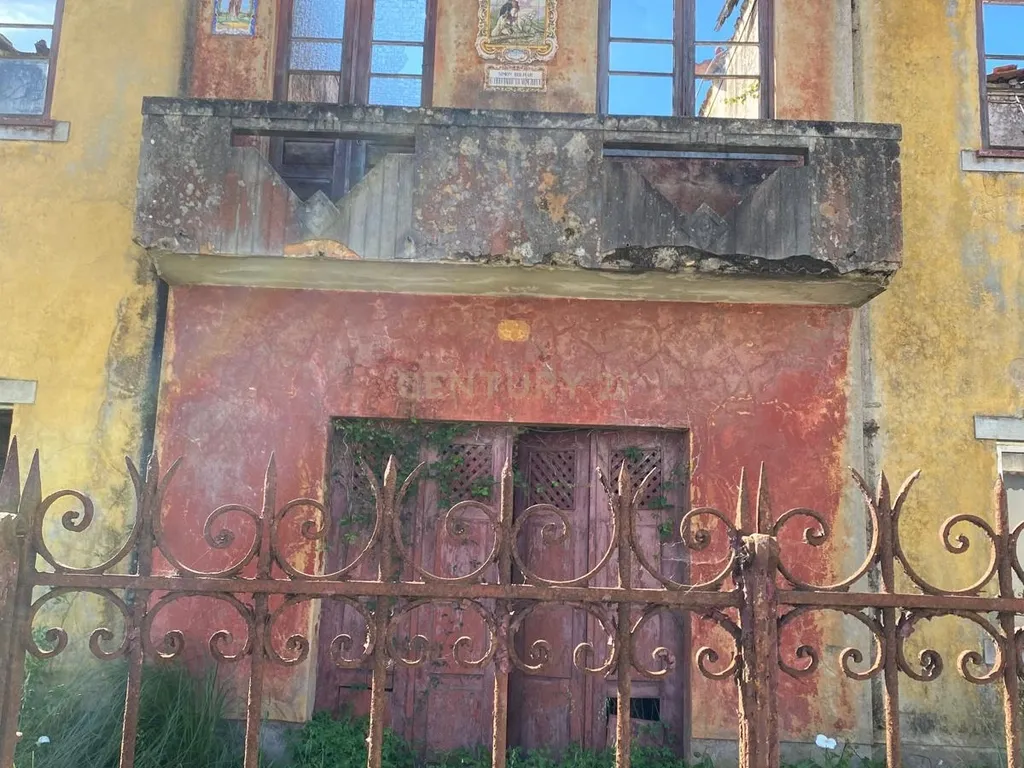 Moradia para Investimento em Espinho - Image 3