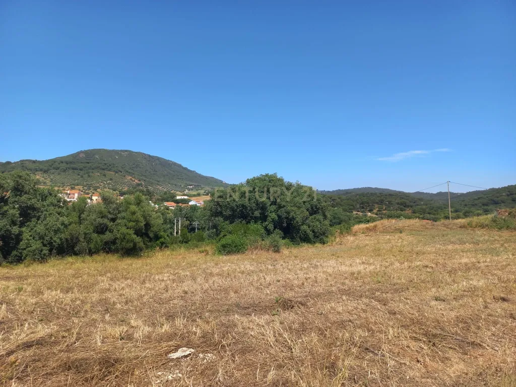 Terreno com 6,23ha na Arrábida - um verdadeiro Oásis em plena Serra e na proximidade do Mar - Image 15
