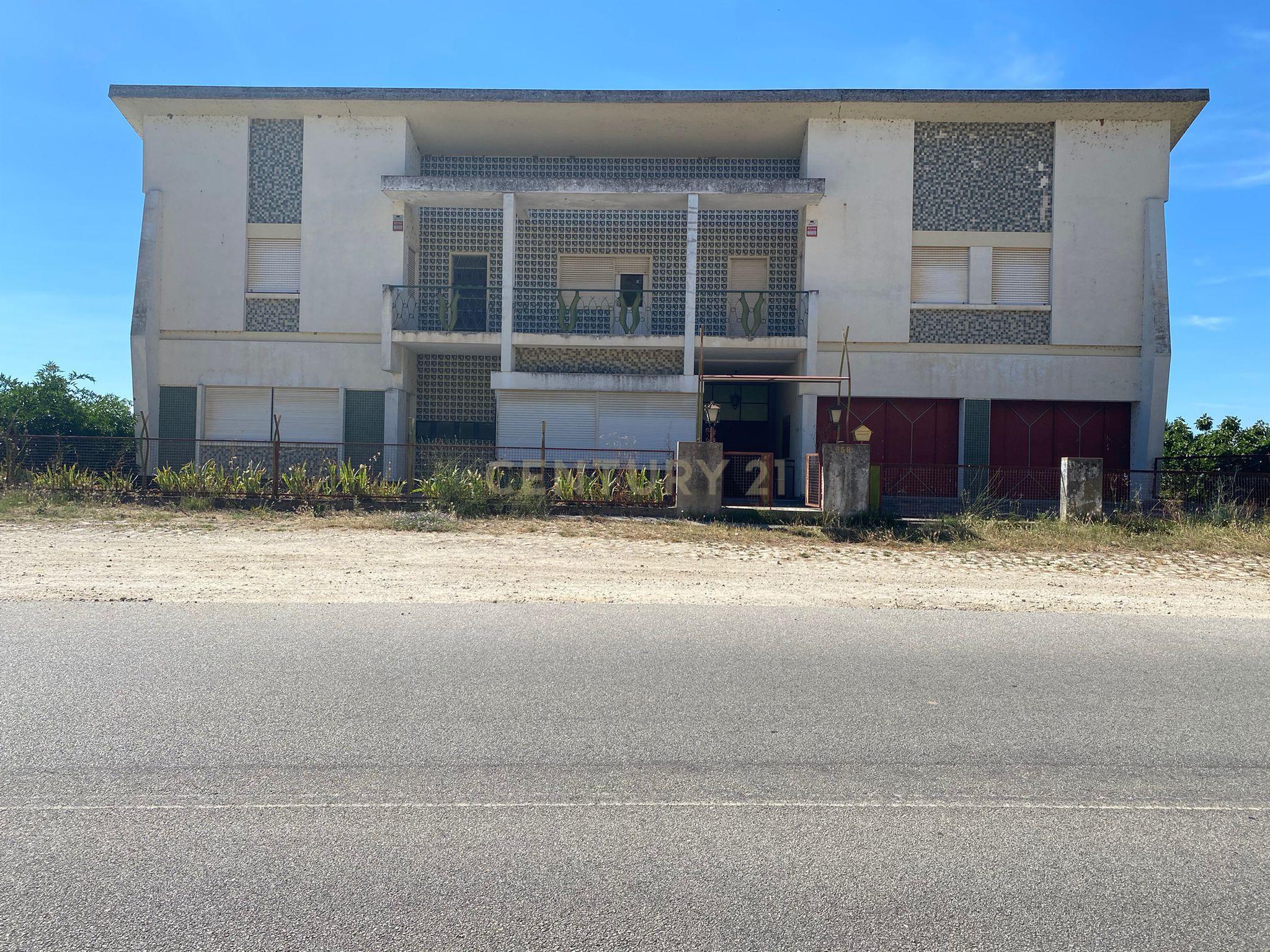 Clássica Quinta com sete quartos - Image 5