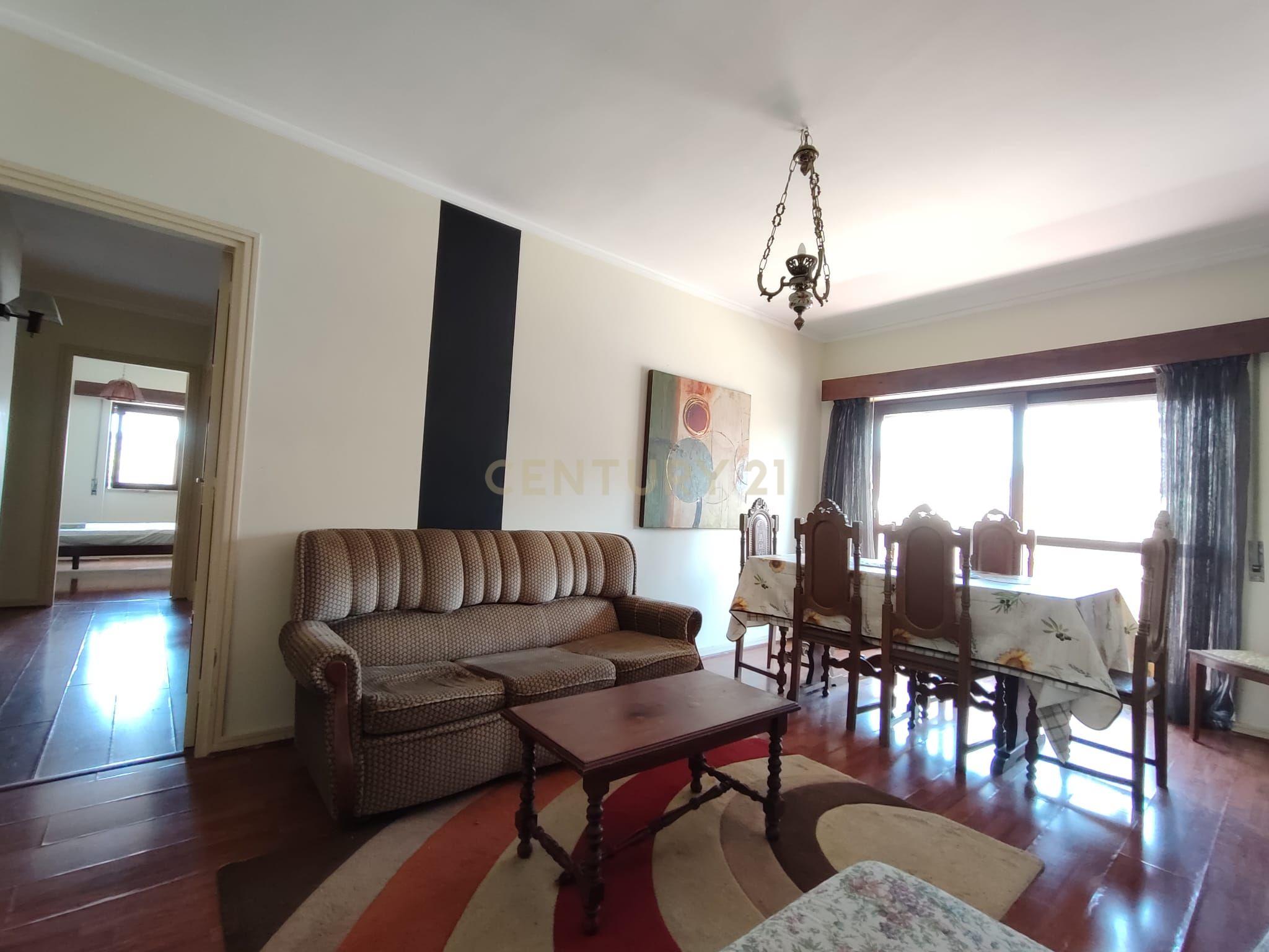 Fotografia 2 de Arrendamento | Apartamento T3 mobilado e equipado, junto à Rua do Brasil em Coimbra