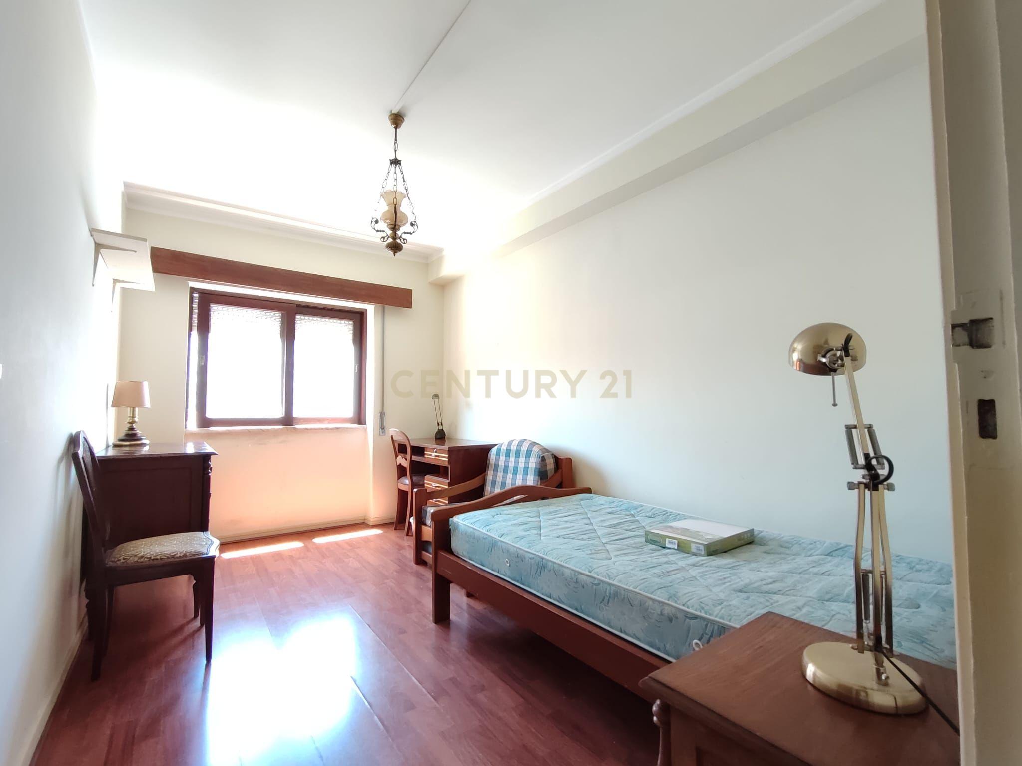 Fotografia 6 de Arrendamento | Apartamento T3 mobilado e equipado, junto à Rua do Brasil em Coimbra