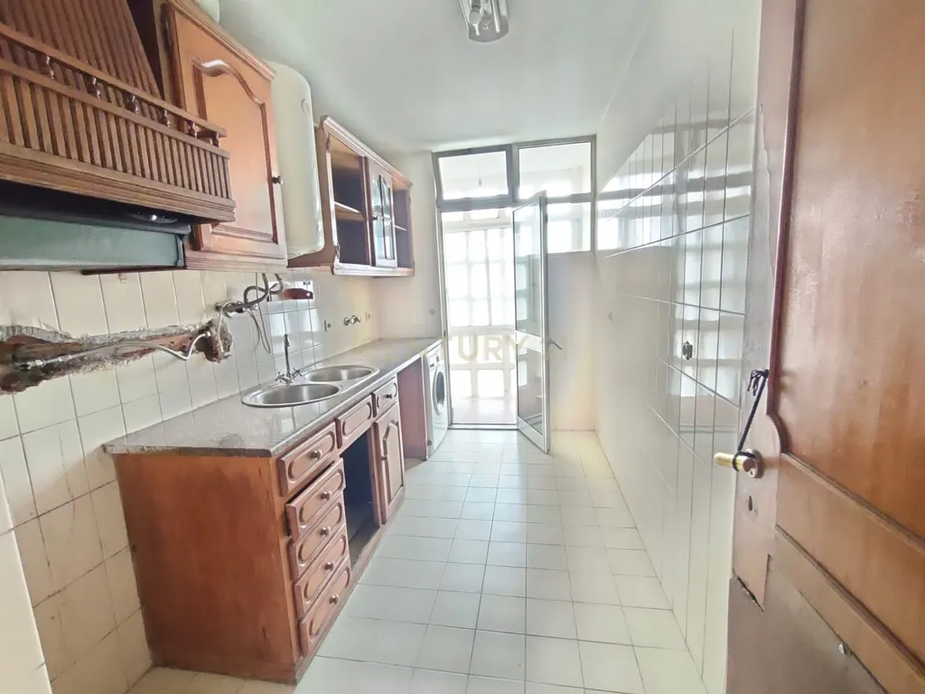 Apartamento T2 | Setúbal - Image 14