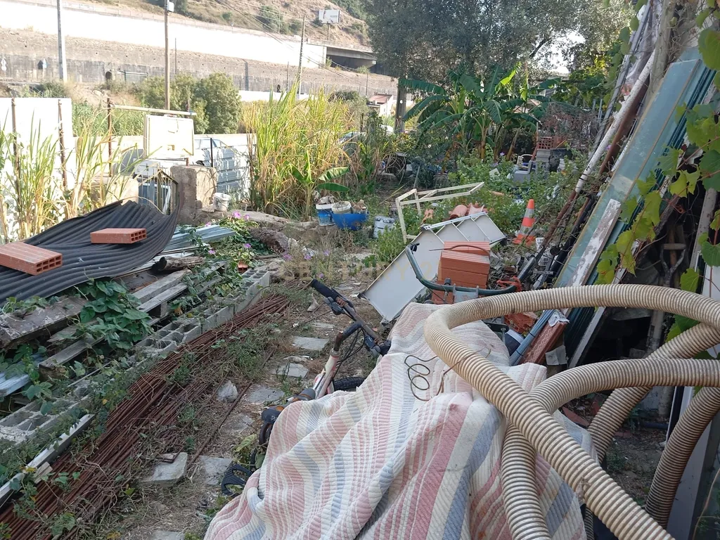 Lote 1 de terreno para construção com projeto aprovado - Image 14