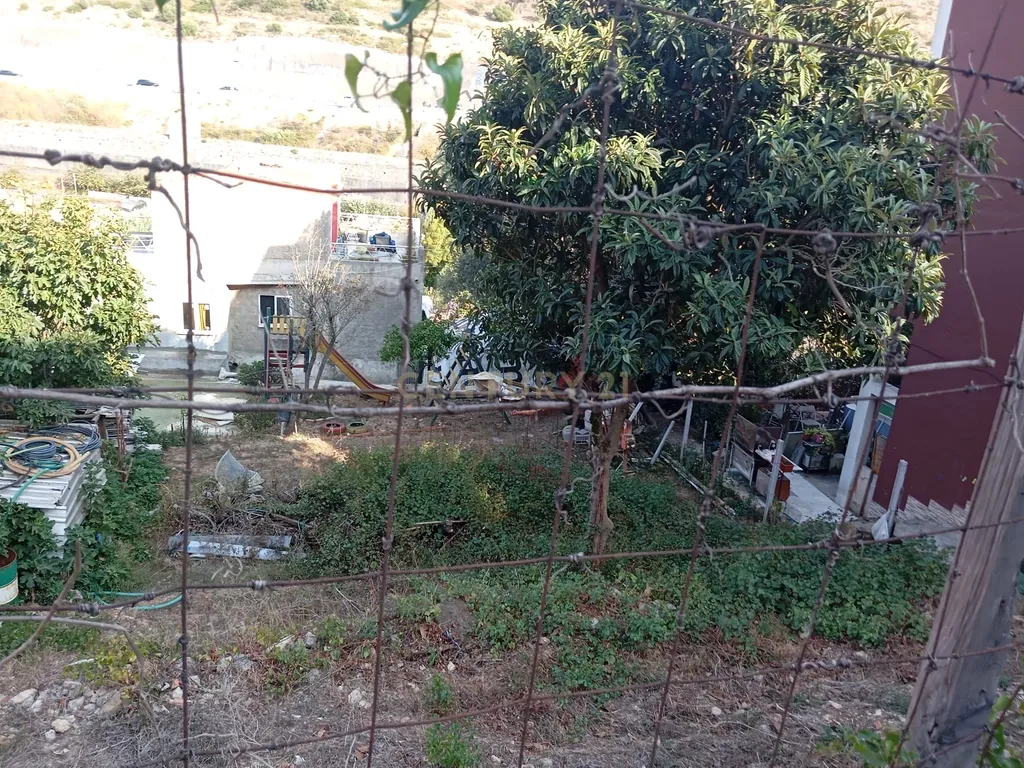 Lote 1 de terreno para construção com projeto aprovado - Image 13