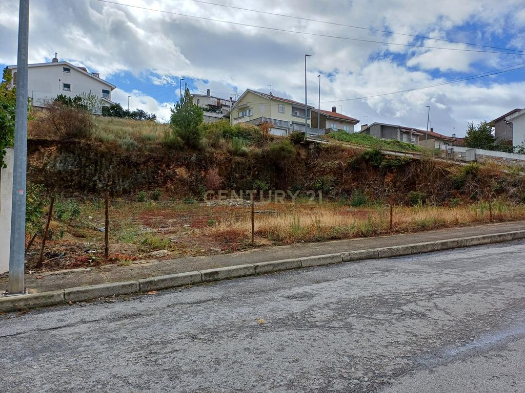 Terreno para construção - Image 2