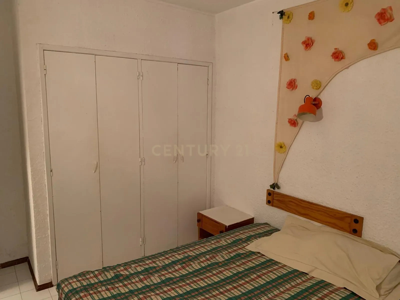 Apartamento R/Chão T1, 58,5m2 de área bruta privativa, em Quarteira, mobilado, localizado em Cavacos na zona urbana e muito próximo da Praia. - Image 11