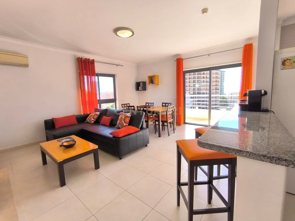 Excelente apartamento T2 para arrendamento anual - Image 9