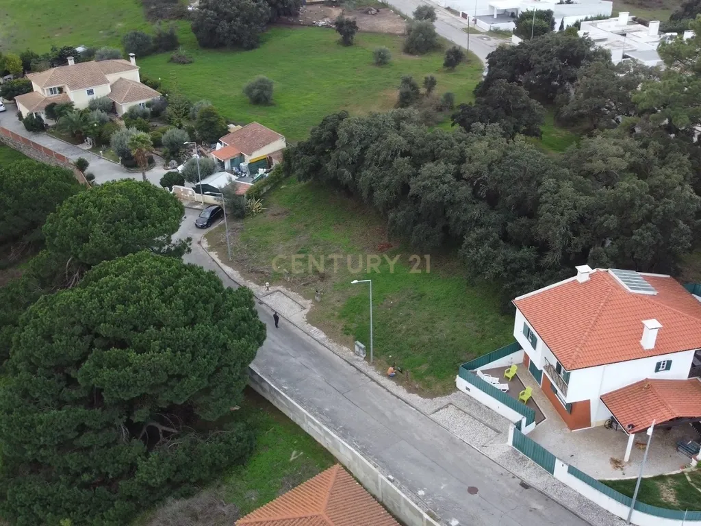 Lote de Terreno Urbano com 238m² para construção de moradia - Image 14