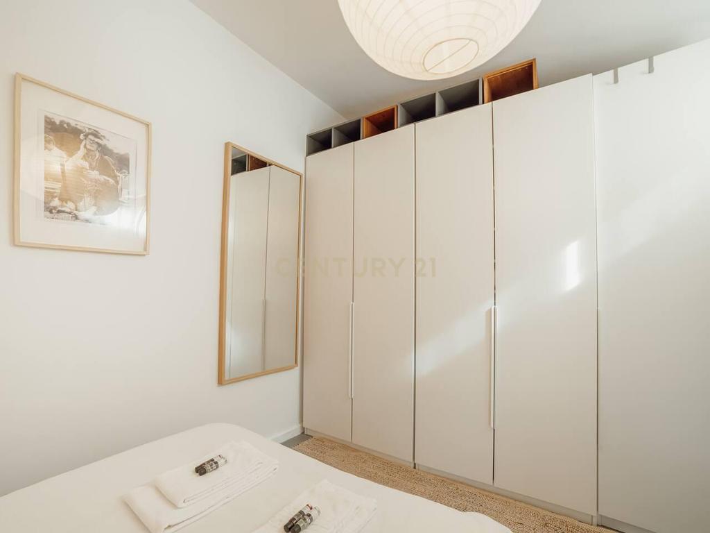Moradia Remodelada c/ licença AL - Bonfim, Porto - Image 13