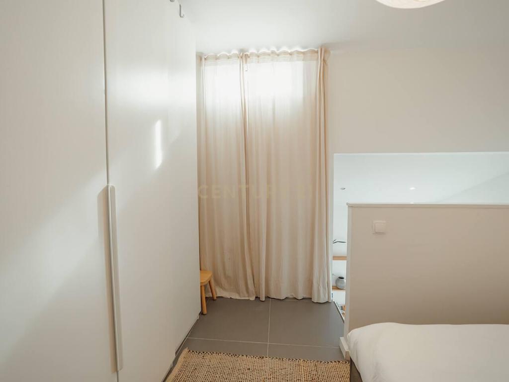 Moradia Remodelada c/ licença AL - Bonfim, Porto - Image 17