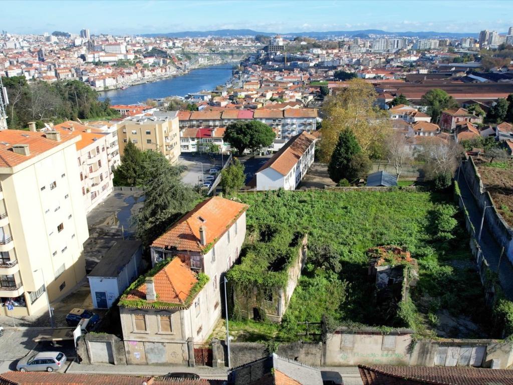 Quinta c/ 2.139m2 - Afurada, Vila Nova de Gaia - Image 3